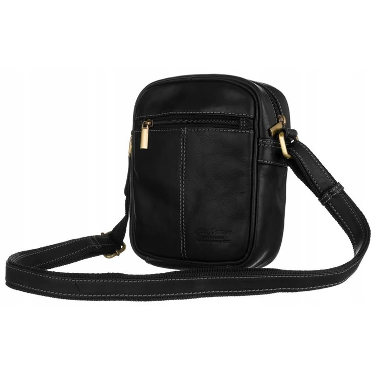  Férfi oldaltáska fekete színben