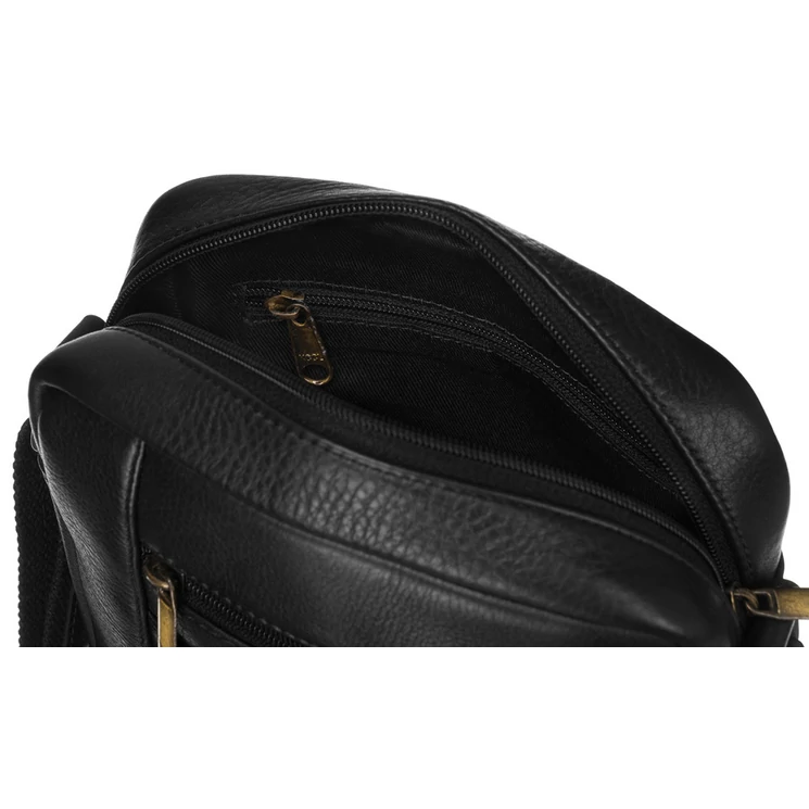 Férfi oldaltáska fekete színben