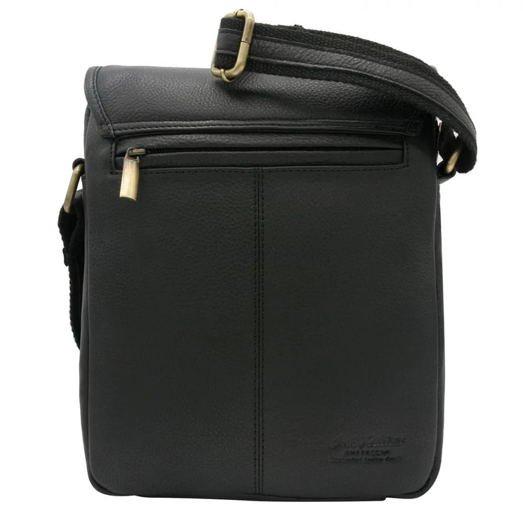  Férfi táska fekete színben