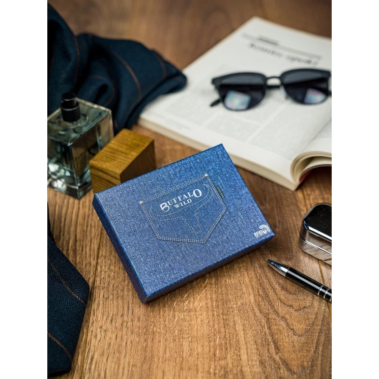 BUFFALO WILD Férfi pénztárca