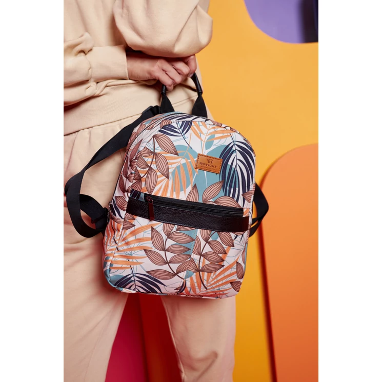 Tágas női városi hátizsák divatos mintában