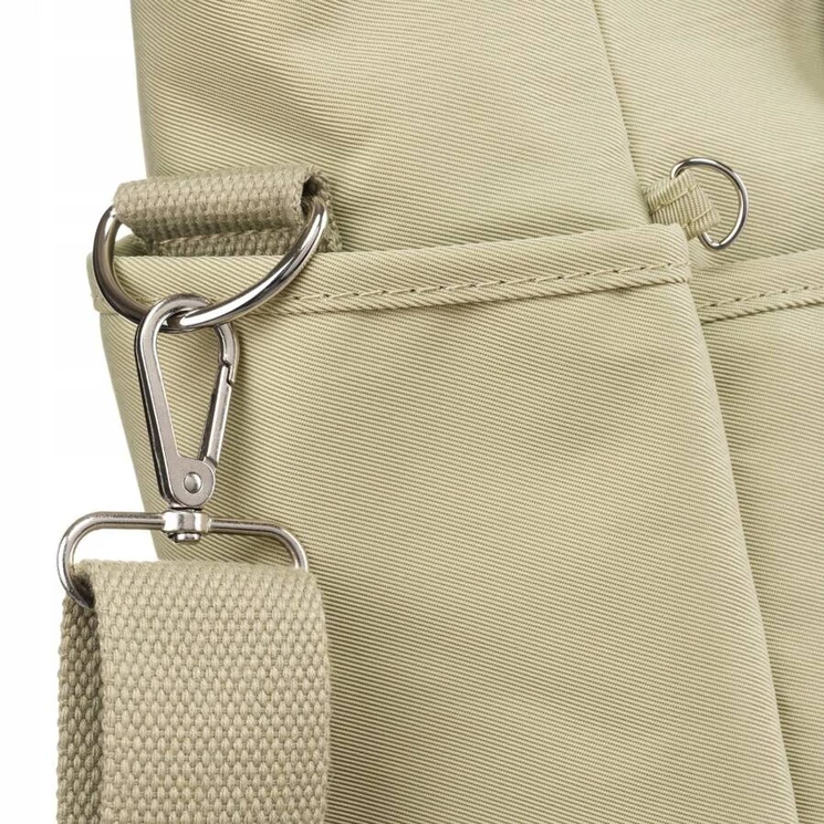 Nagyméretű női válltáska hosszúpánttal