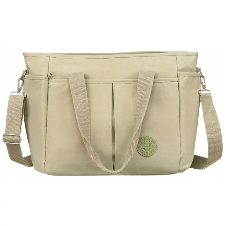 Nagyméretű női válltáska hosszúpánttal