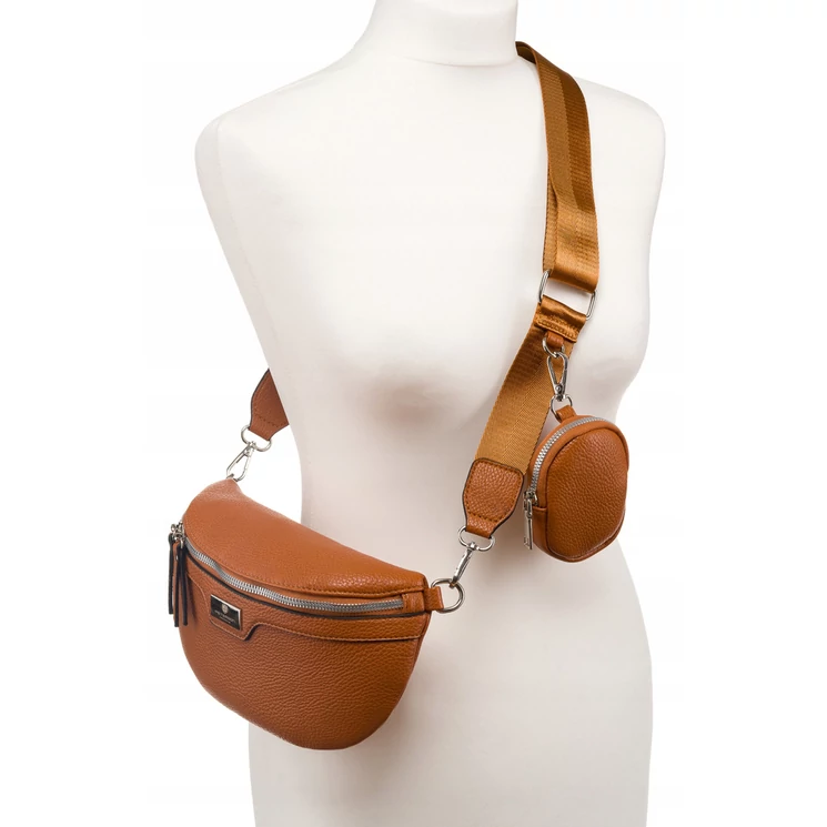 Elegáns Női Övtáska/Oldaltáska + Praktikus kiegészítővel konyak színben