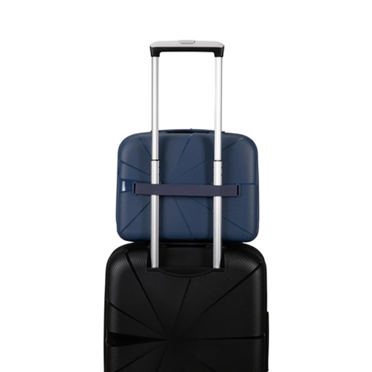 American Tourister Starvibe Fedélzeti táska Navy 3 év garancia