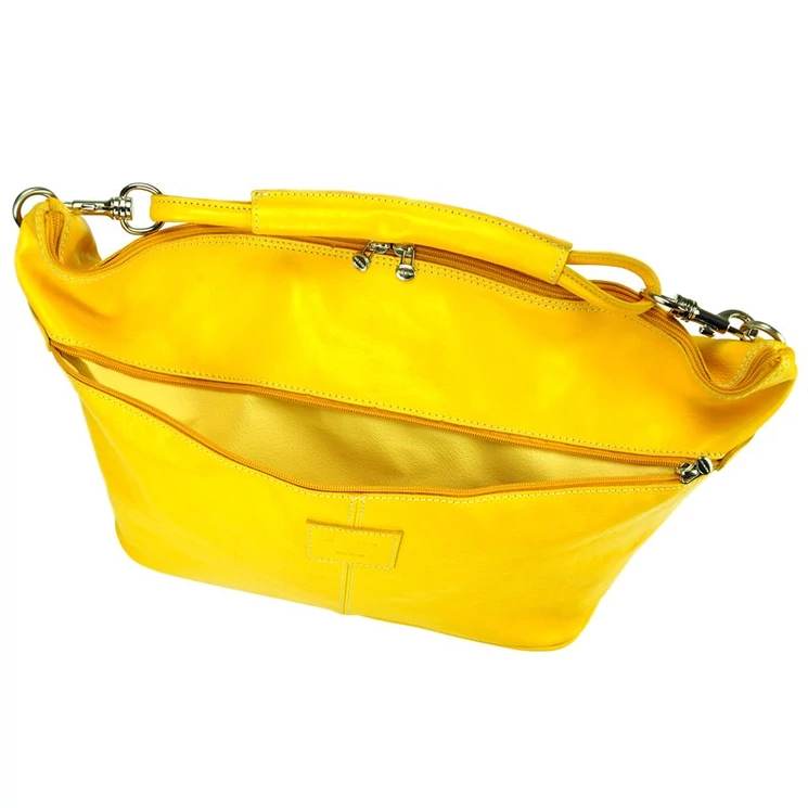 VALÓDI BŐR UTAZÓTÁSKA