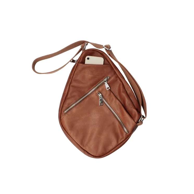 Valódi bőr férfi testtáska konyak színben TR212 Cognac