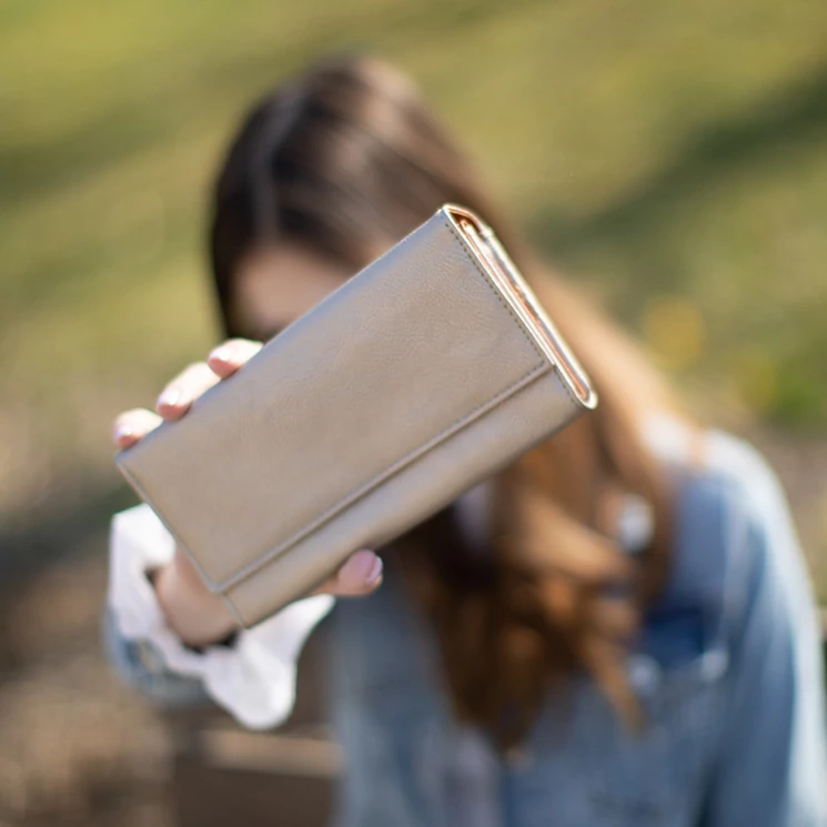 Bézs színű brifkó pénztárca 885-beige