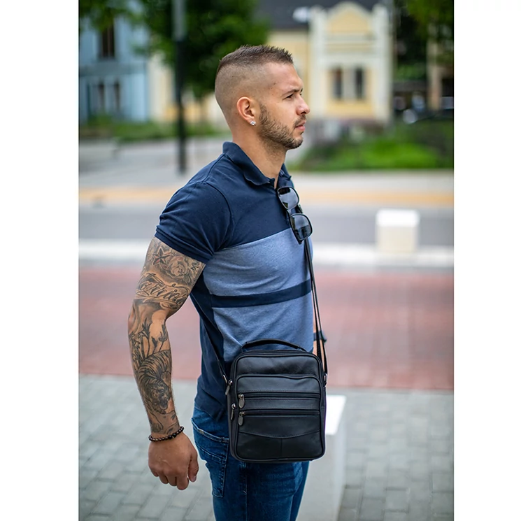  Valódi bőr férfi oldaltáska fekete színben 6612-black