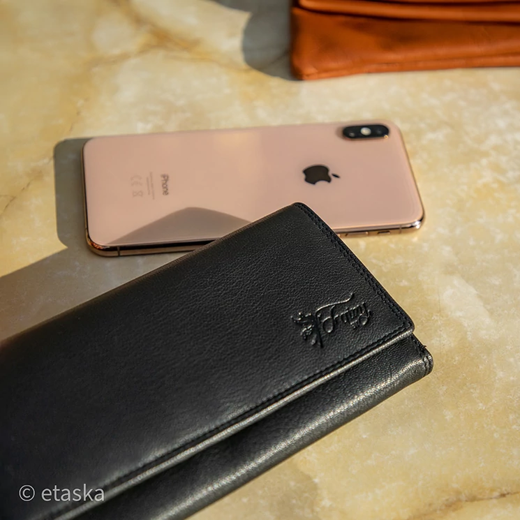 Fairy valódi bőr pénztárca fekete színben RFID rendszerrel díszdobozban