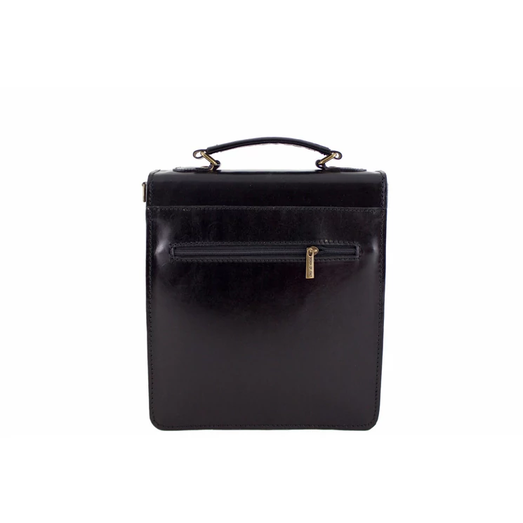 Valódi bőr férfi oldaltáska fekete színben