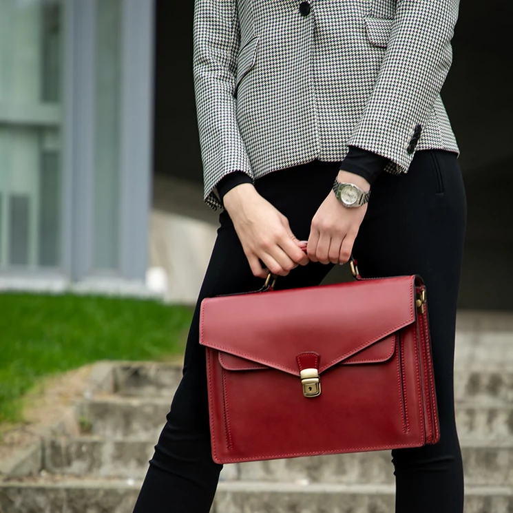 Valódi bőr aktatáska 2 részes piros színben*