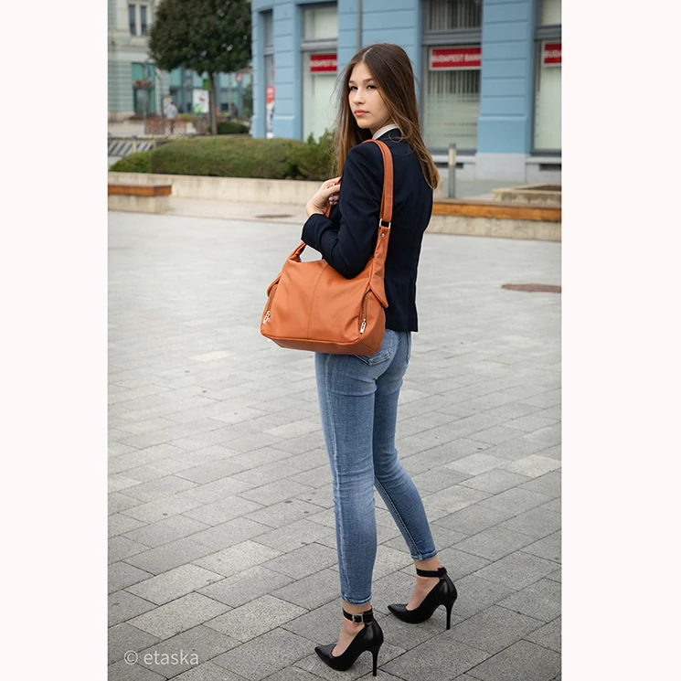 Valódi bőr női táska konyak színben NT 977 FRZ Cognac