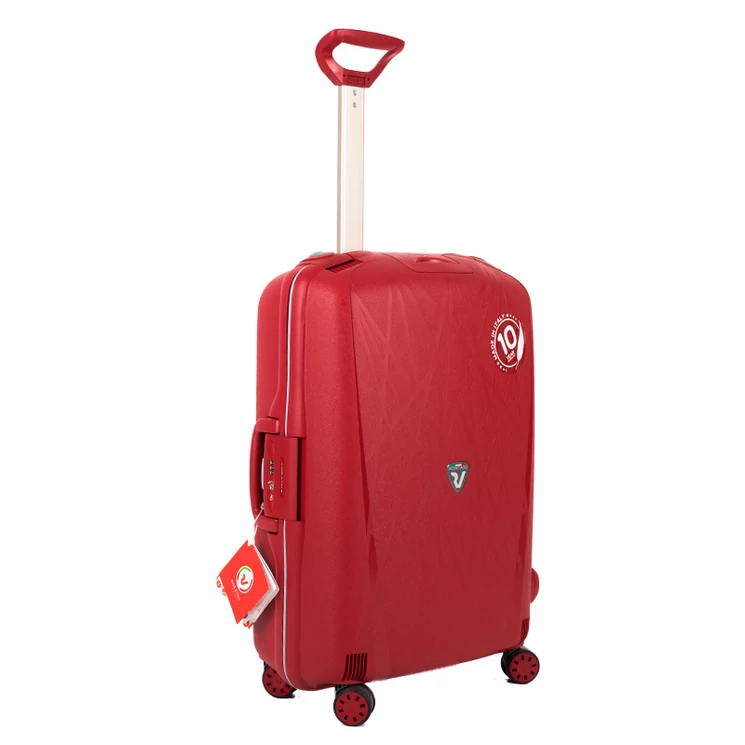 Roncato R0712 Light Spinner bőrönd 68 cm-es piros  ajándék bőröndhuzattal