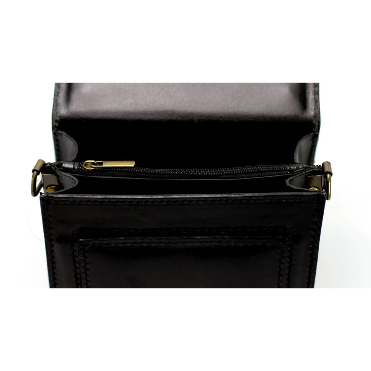 Valódi bőr férfi válltáska