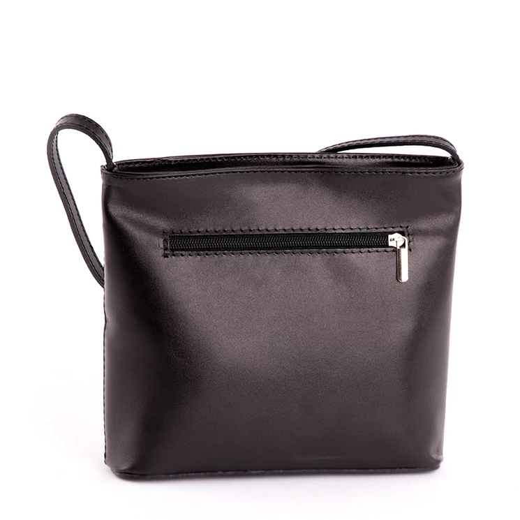 Fairy valódi bőr női oldaltáska fekete színben