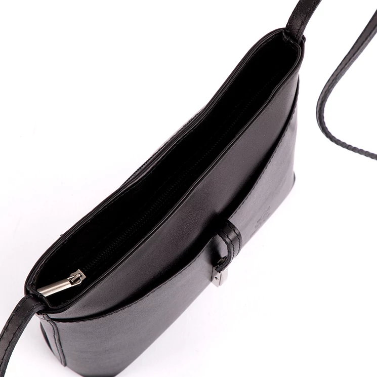 Fairy valódi bőr női oldaltáska fekete színben