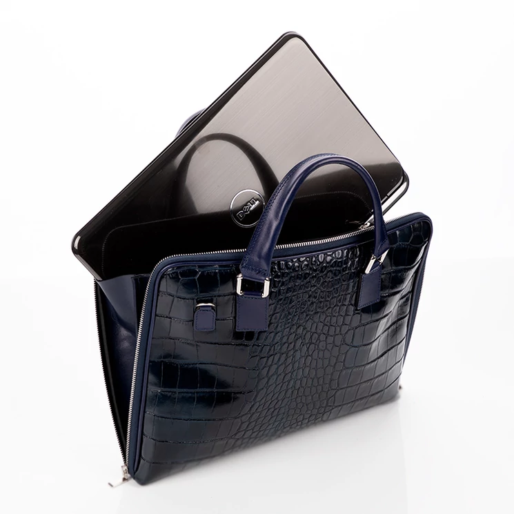 Laptoptartós Valódi bőr  üzleti táska