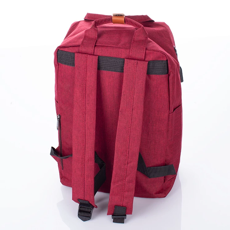 Hátizsák usb töltővel bordó színben