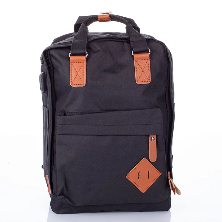 Hátizsák usb töltővel fekete színben