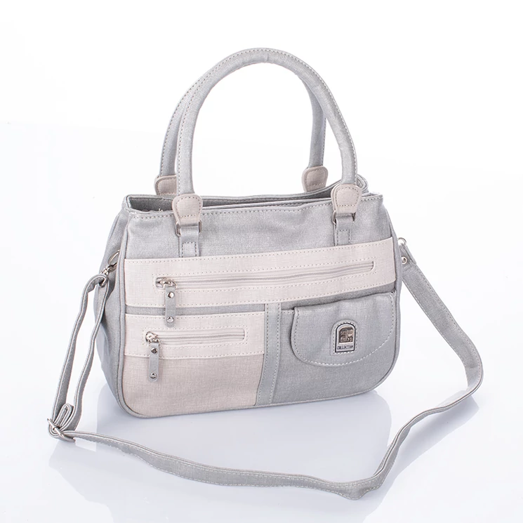 Női táska fekete színben 