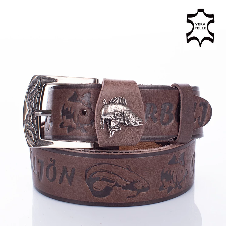 Horgász öv süllő mintával sötétbarna színben 135 cm