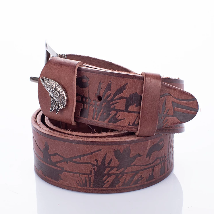 Horgász öv csuka mintával barna színben 135 cm-től 90 cm-ig