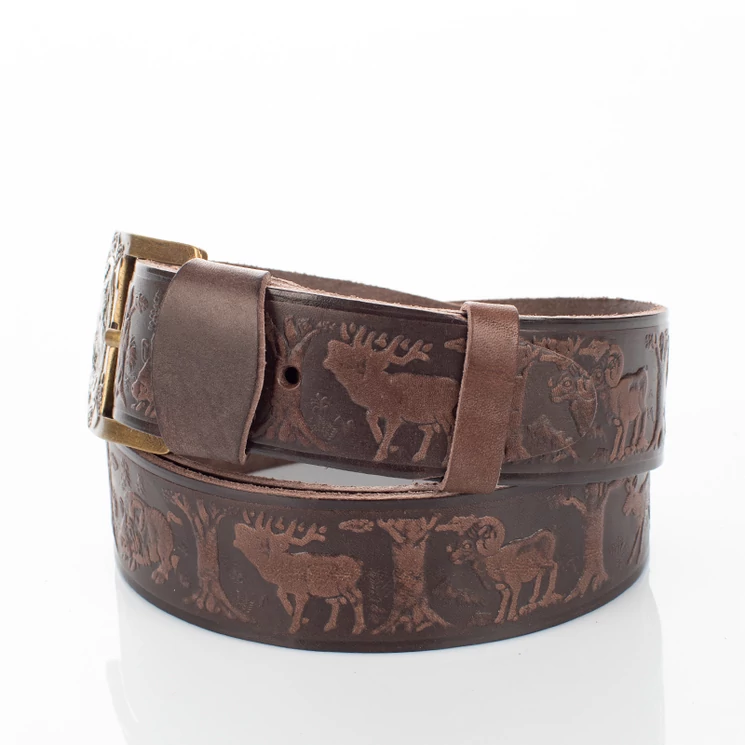 Vadász öv vaddisznó mintával barna színben 