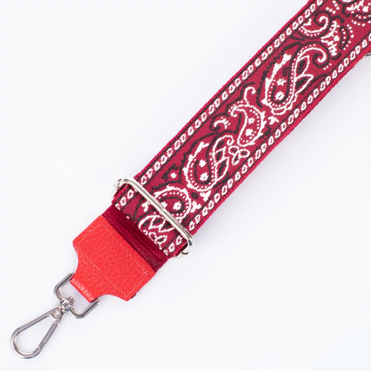 Dekoratív szövet vállpánt táskákhoz piros színben