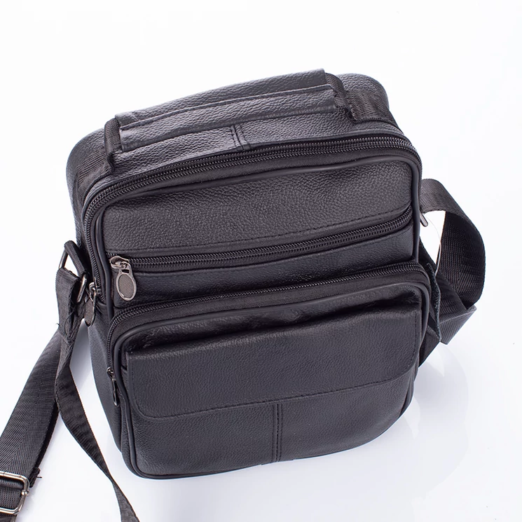 Valódi bőr férfi oldaltáska barna színben 