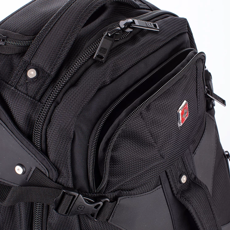 Swisswin kabin méretű gurulós utazótáska H565A