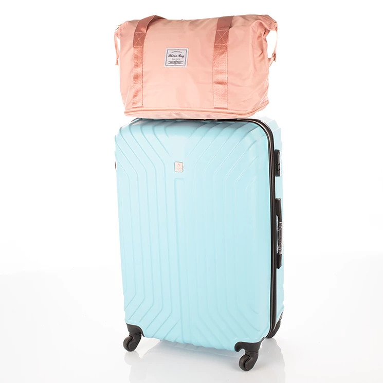 Sporttáska/Utazótáska Wizzair méretű fedélzeti táska 40 x 30 x 20 cm bővíthető