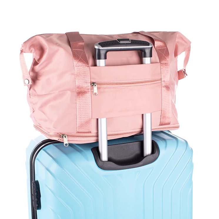 Sporttáska/Utazótáska Wizzair méretű fedélzeti táska 40 x 30 x 20 cm bővíthető