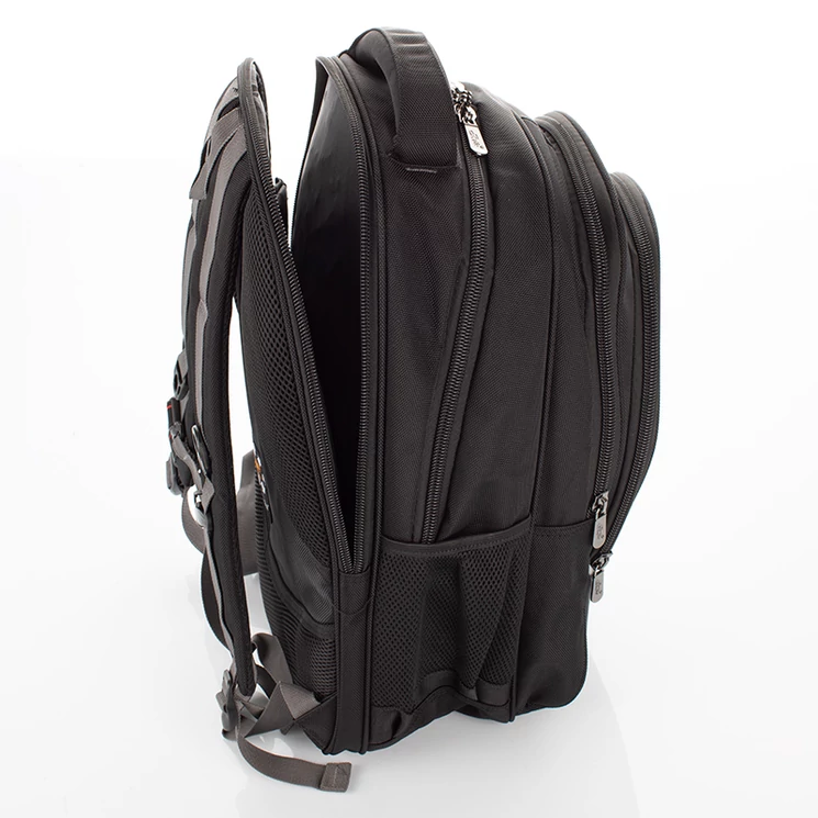 Laptoptartós Ultraerős hátizsák fekete színben