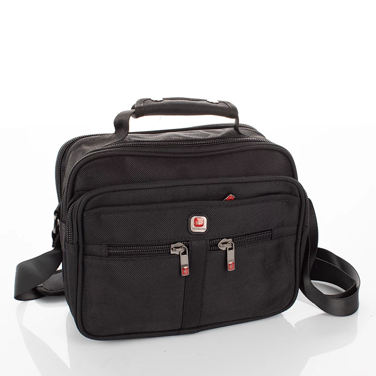 Férfi válltáska fekete színben