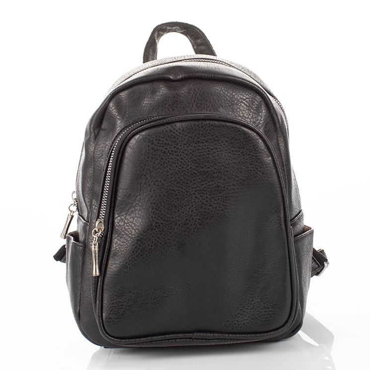 Női hátizsák fekete színben