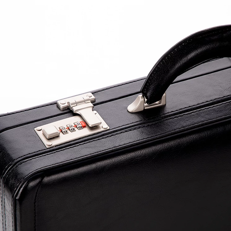 DN-2663 valódi bőr diplomatatáska fekete színben bővíthető