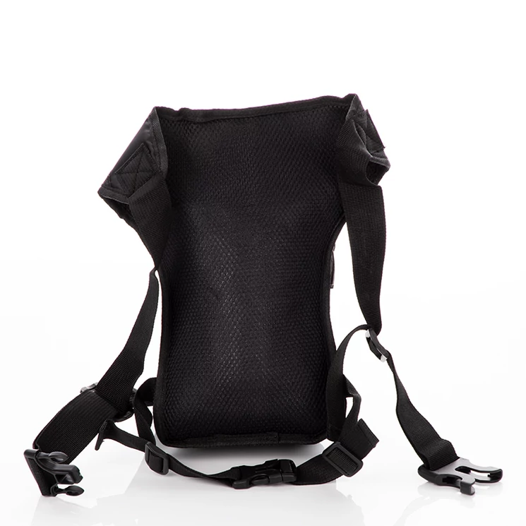 Combtáska fekete színben 322 Black