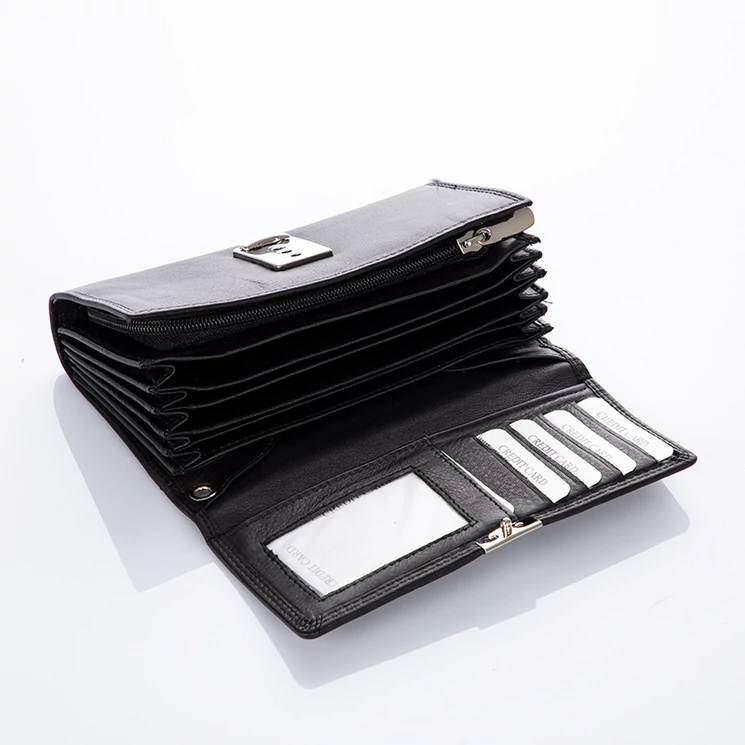 Cavaldi valódibőr Brifkó pénztárca pincér pénztárca fekete színben csattal