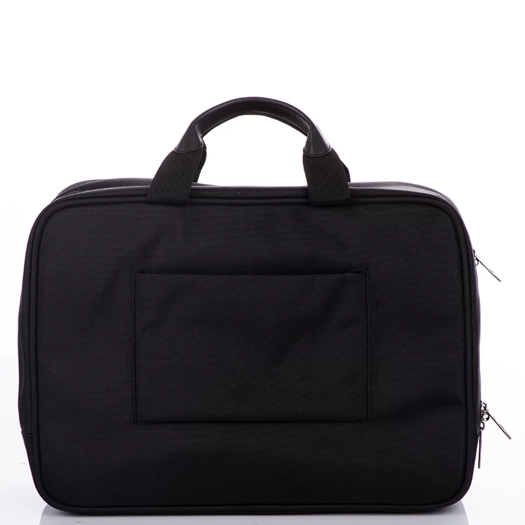 R-2133 Roncato BIZ 2.0 bővíthető laptoptáska fekete színben