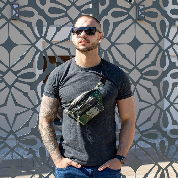 Övtáska terepszínben 