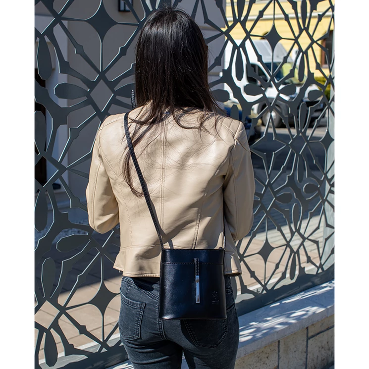 Borse Gianni Valódi bőr női táska fekete színben