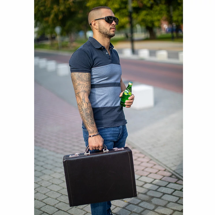 Elite E-DN-2663 bőr diplomatatáska sötétbarna színben bővíthető