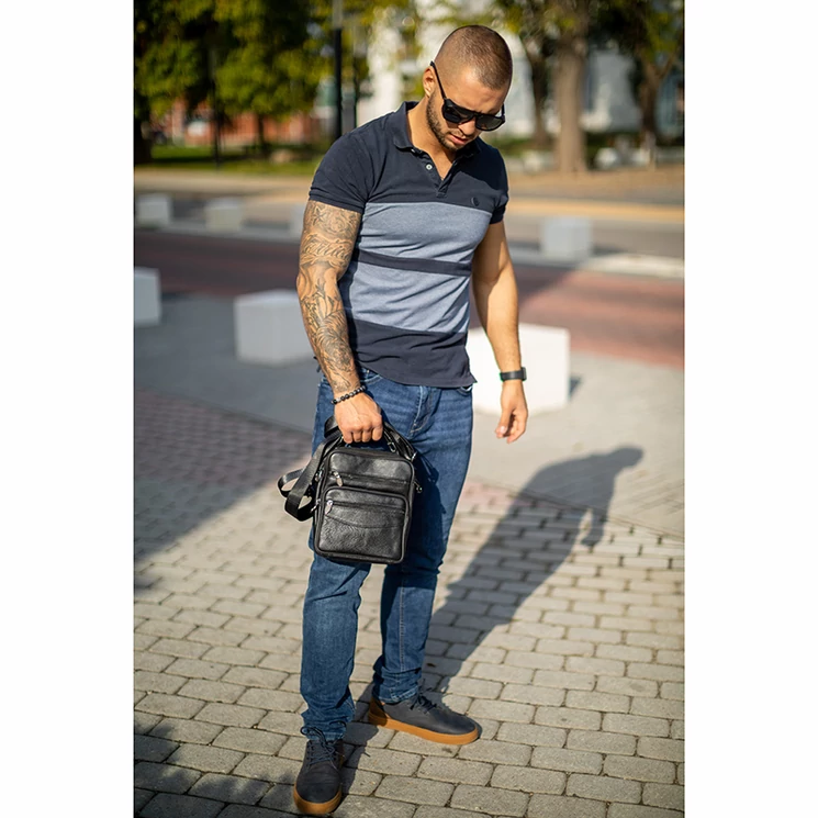 Valódi bőr férfi oldaltáska barna színben 