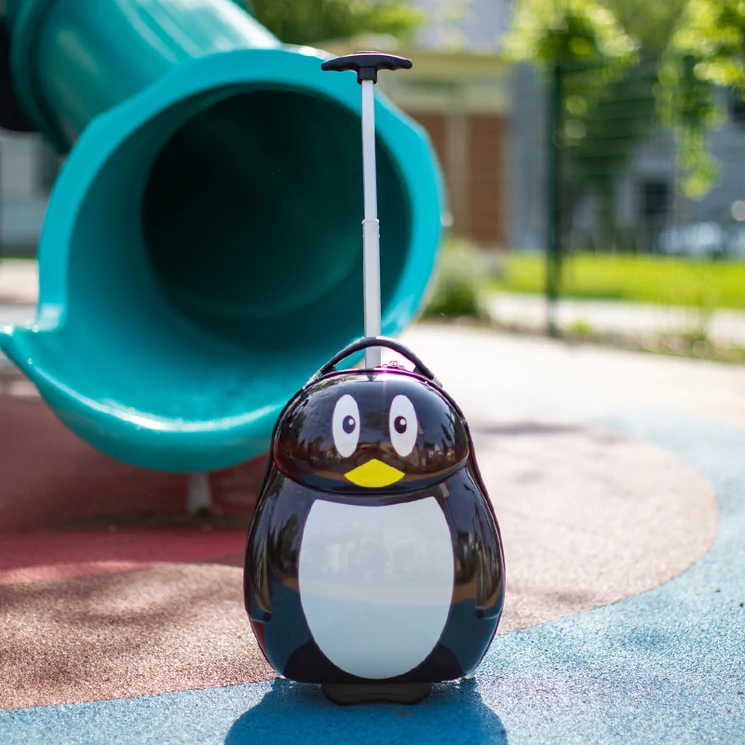 Pingvin Gurulós gyermek bőrönd