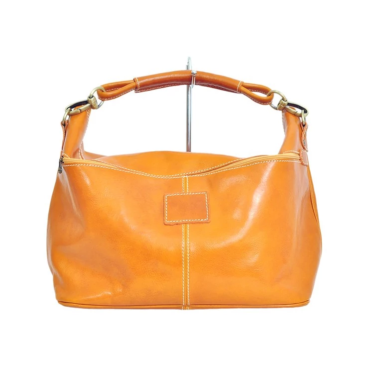 VALÓDI BŐR UTAZÓTÁSKA