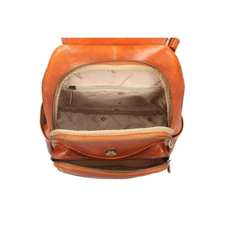 Valódi bőr hátizsák barna színben