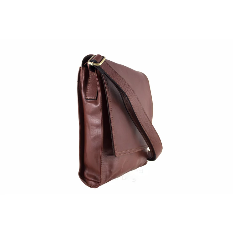 Valódi bőr Oldaltáska