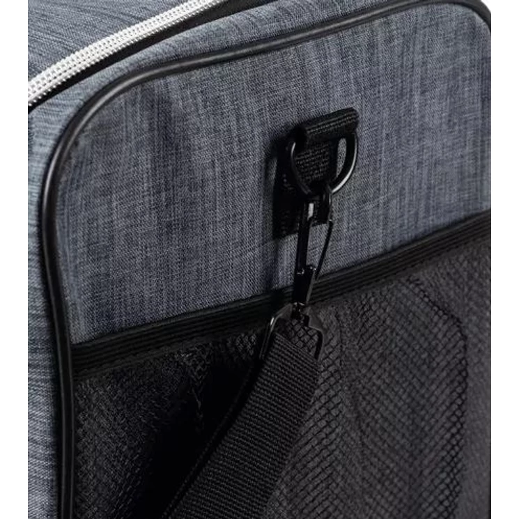 Sporttáska/Fedélzeti táska Ryanair fedélzeti ingyenes méret 40 x 20 x 25 cm