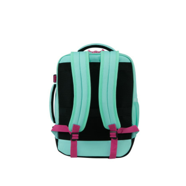 American Tourister WizzAir méretű fedélzeti táska 40x30x20 cm TAKE2CABIN